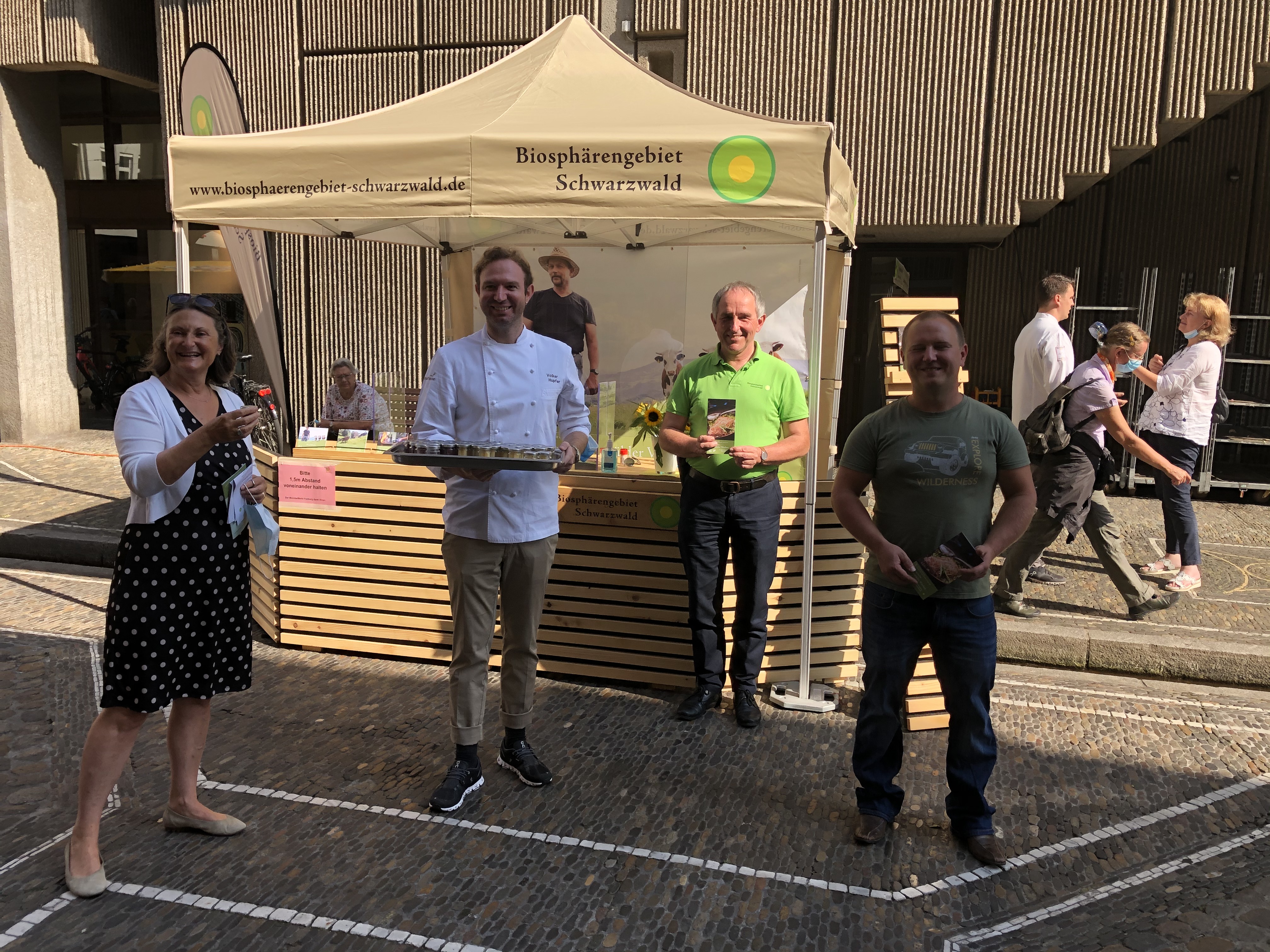 Biosphärengebiet präsentiert „Kulinarische Hinterwälder Wochen“ auf dem Freiburger Münstermarkt